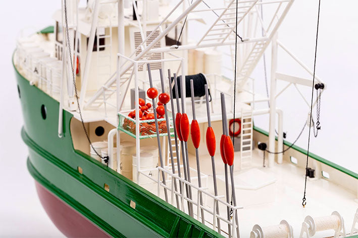 Modelo a escala de madera 1/30 para armar: Andrea Gail BB726 - Billing Boats