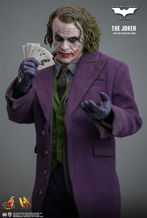 Hot Toys DX 32: The Dark Knight Trilogy - The Joker 1/6 Escala