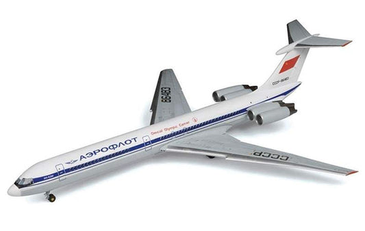 Modelo a escala 1/144 para armar: Avión Ilyushin IL-62M