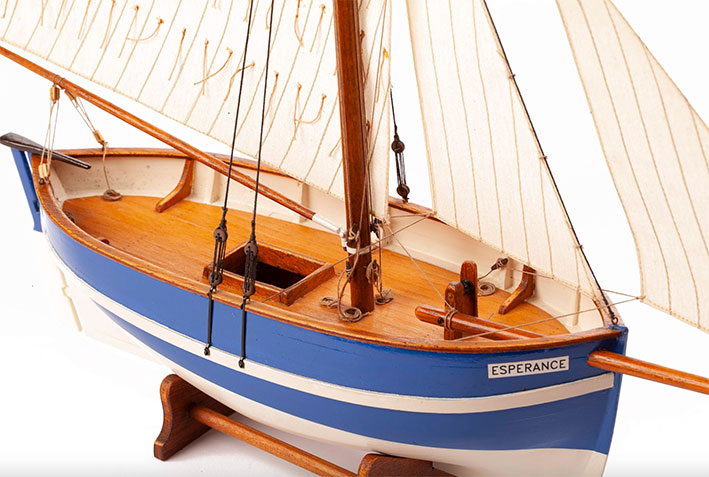 Modelo a escala de madera 1/30 para armar: Esperance BB908 - Billing Boats