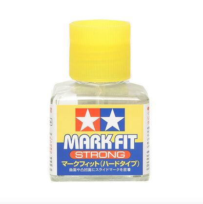 Mark Fit Strong - Decal Softener - Liquido Aplicador (Suavizante) para Calcas 40ml
