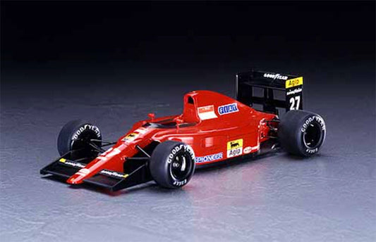 Modelo a escala 1/24 para armar: Ferrari F1-90