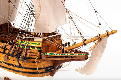 Modelo a escala de madera 1/60 para armar: Mayflower BB820 - Billing Boats