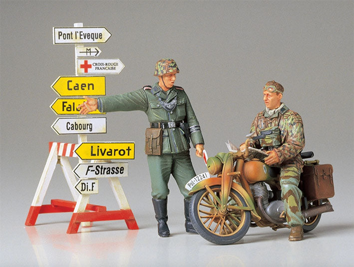 Modelo a escala 1/35 para armar: Militar - GERMAN MOTORCYCLE ORDERLY SET