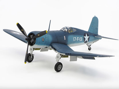 Modelo a escala 1/48 para armar: VOUGHT F4U-1/2 BIRDCAGE CORSAIR