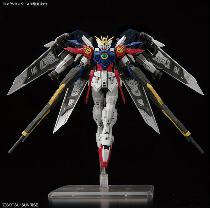 Bandai - Gundam Model Kit - Wing Gundam Zero RG 1/144