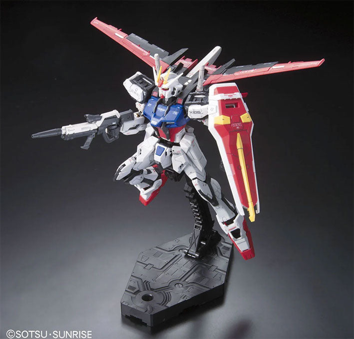 Bandai - Gundam Model Kit - Aile Strike Gundam RG 1/144