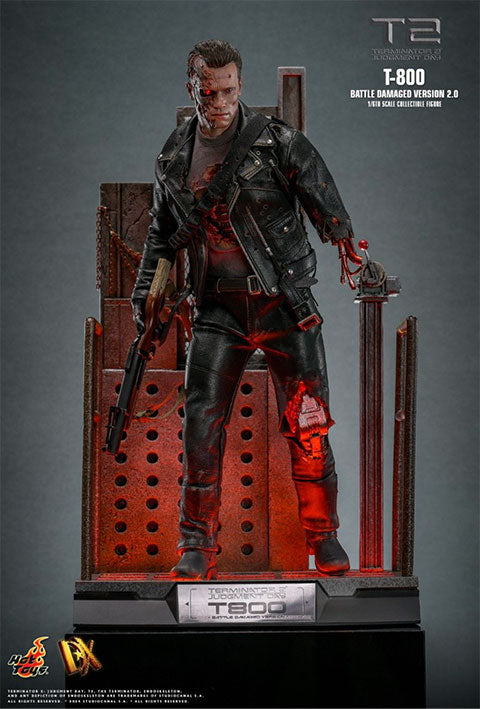 Hot Toys DX46: Terminator 2: Judgment Day - T-800 (Battle Damaged Version 2.0) 1/6 Escala