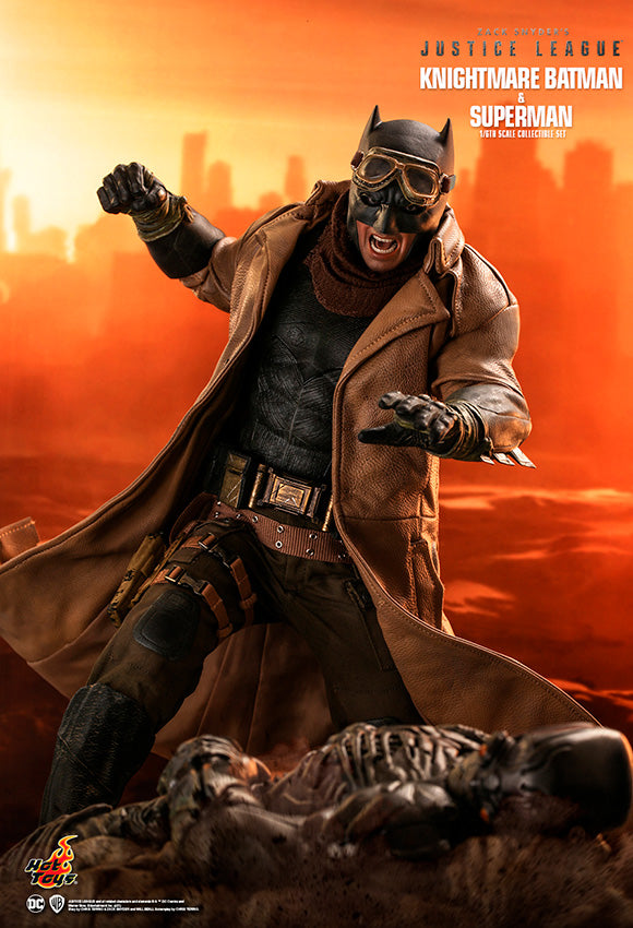 Hot Toys DC: Zack Snyder´s Justice League - Knightmare Batman & Superman 1/6 Escala